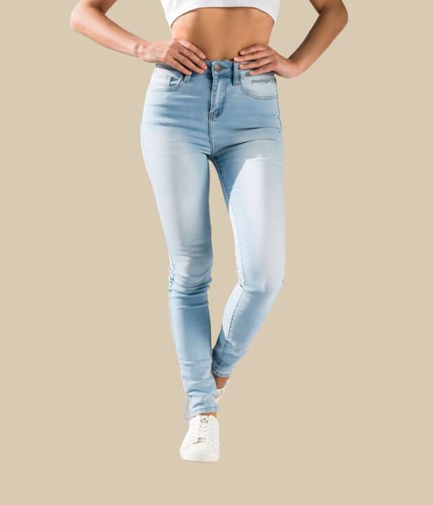High-Rise Skinny Jeans – Light Wash
